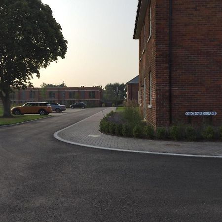 Villa The Officers' Mess - The Garden Quarter Bicester Exterior foto